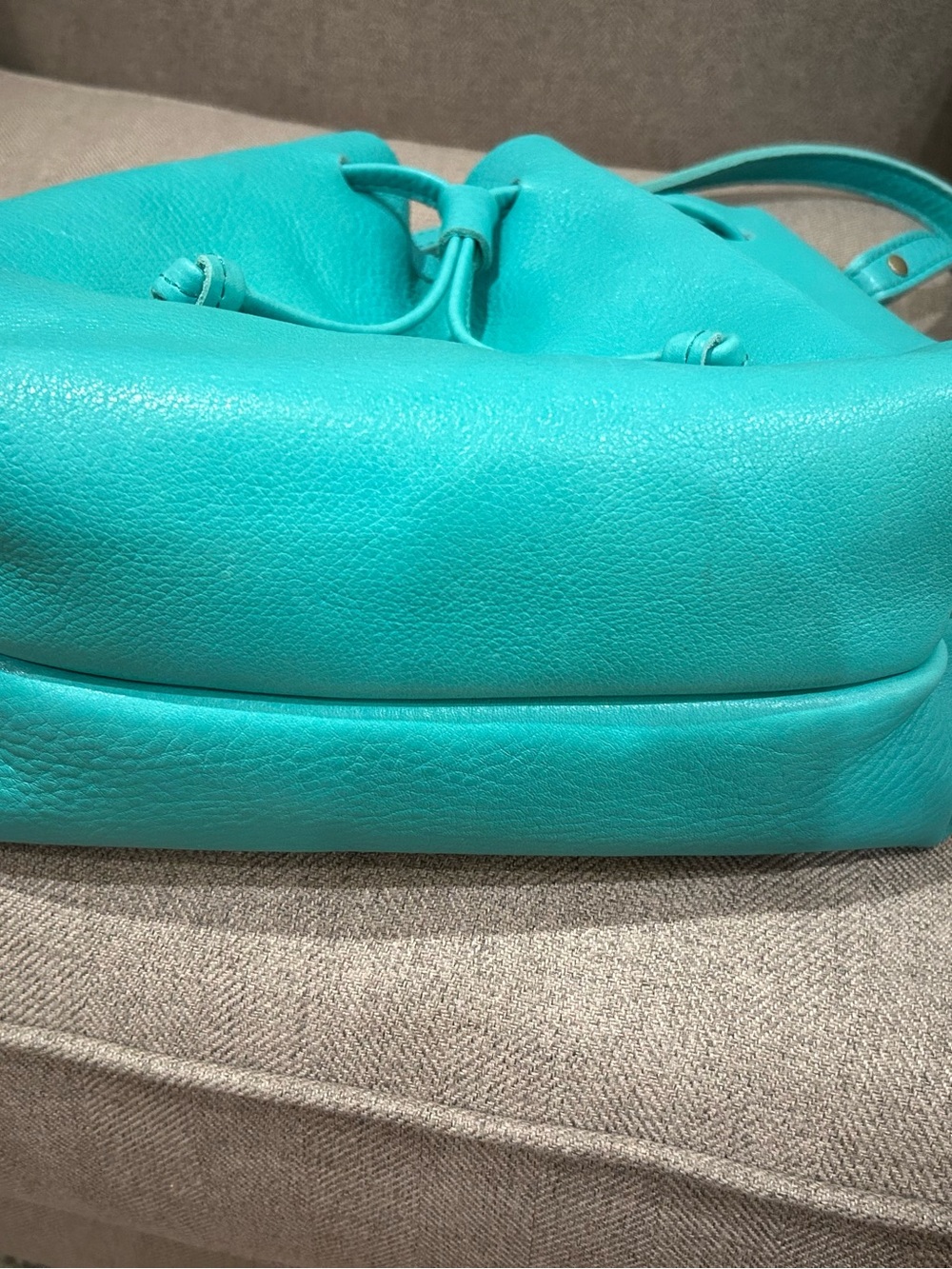 Portland Leather Turquoise Drawstring Bucket Bag - Picture 3 of 6